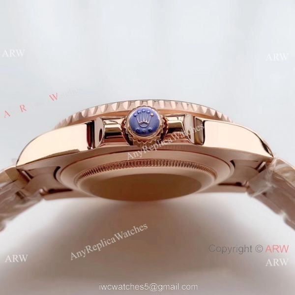 Noob Factory Replica Watches Rolex GMT-Master II Rose Gold watch