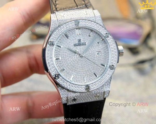 Best ARW Replica Watches Hublot Classic Fusion Iced Out Watch