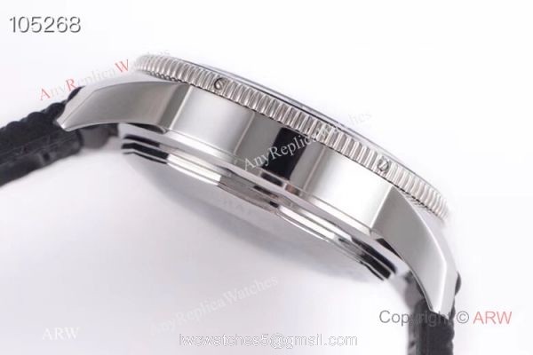 Swiss Replica Breitling Superocean Heritage II day-date SS Black Dial Watch GB factory