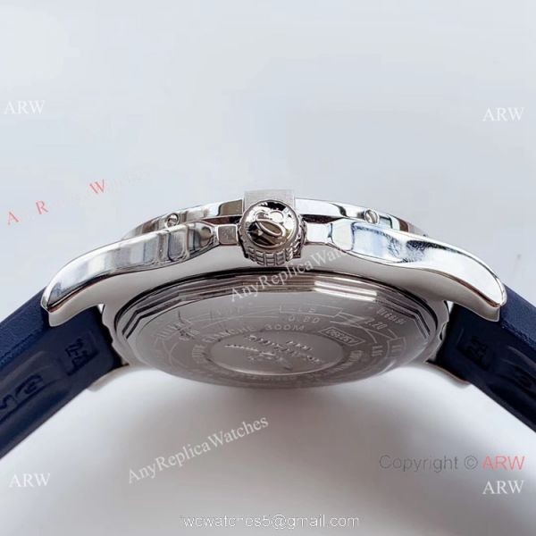 GF Factory Copy Breitling Avenger II GMT 2836 watch Blue Dial Blue Rubber Band