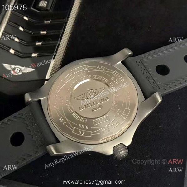 GB Replica Breitling Avenger blackbird Swiss 2824 Watch Black Rubber Strap