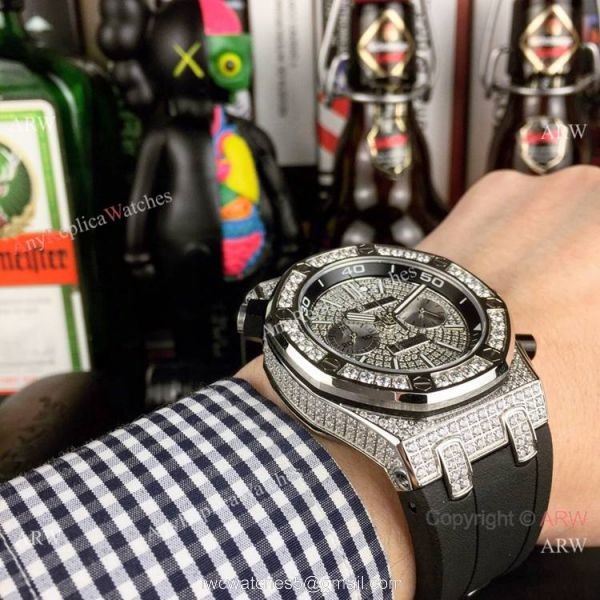 Royal Oak Offshore Diver AP Iced Out Replica Watch Silver Steel Case