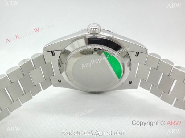 (EW) Replica Rolex DayDate II Stainless Steel Silver Face Watch Swiss ETA3255