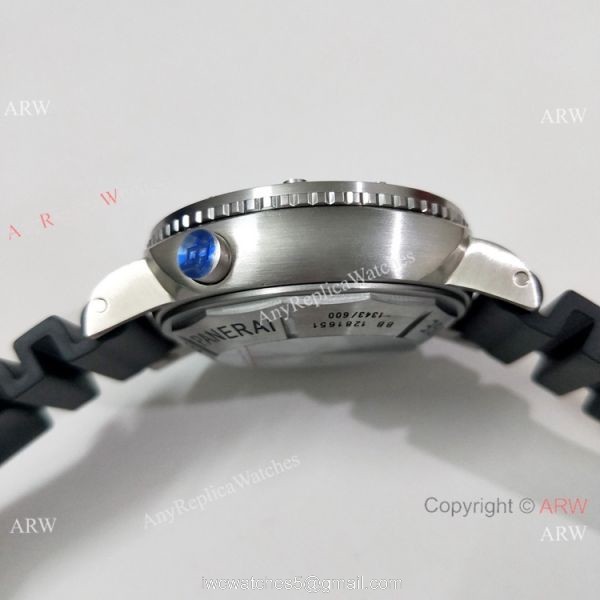 2019 Replica Panerai Submersible Rubber Strap PAM193 Watch Green Markers