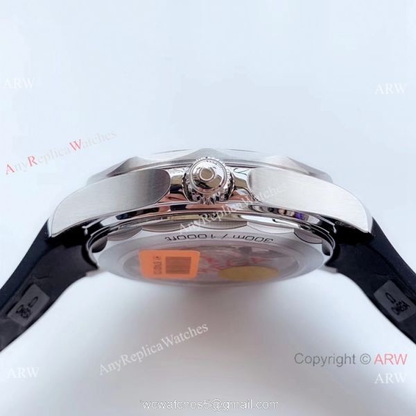 OM Factory Omega Seamaster Diver 300M James Bond Copy Watch 1:1 Best Edition