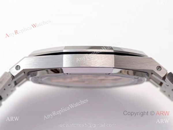 New Audemars Piguet Royal Oak Extra-Thin Ref.15202 Watch Blue Dial