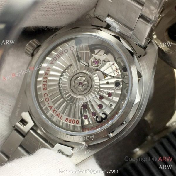 VS Factory Replica Omega Seamaster Aqua Terra 150m White Face Watch