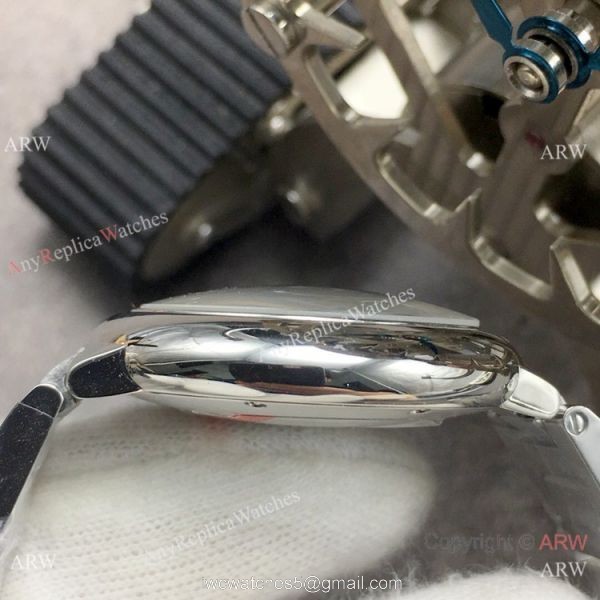 Replica Cartier Ballon Bleu De 33mm Ss Silver Dial Watch V6 Factory Swiss Quartz