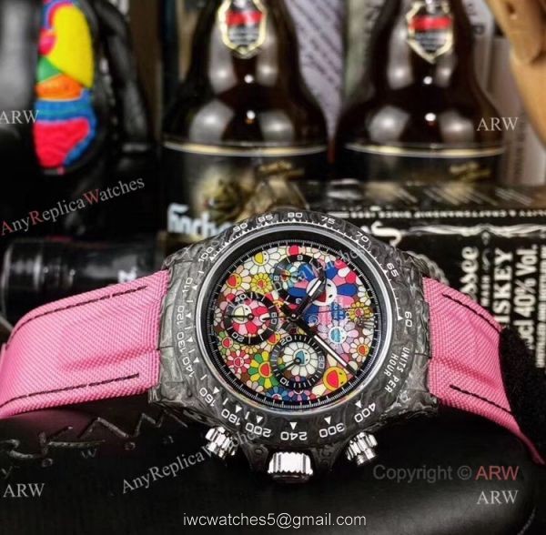 New Rolex Daytona 2020 Carbon Rolex Daytona Replica Watch with Pink Strap