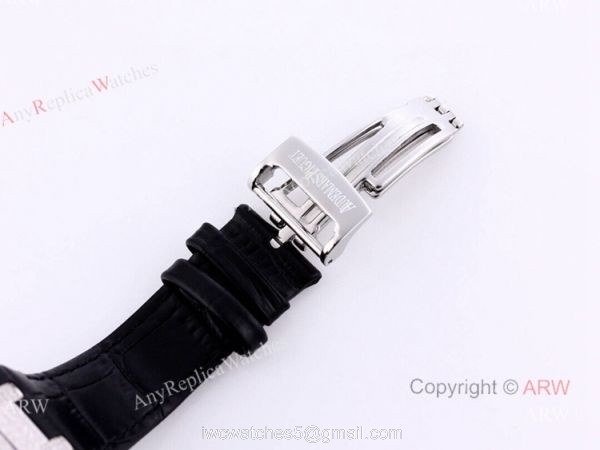 Swiss Audemars Piguet Replica Watch AP Royal Oak Full Diamond Watch
