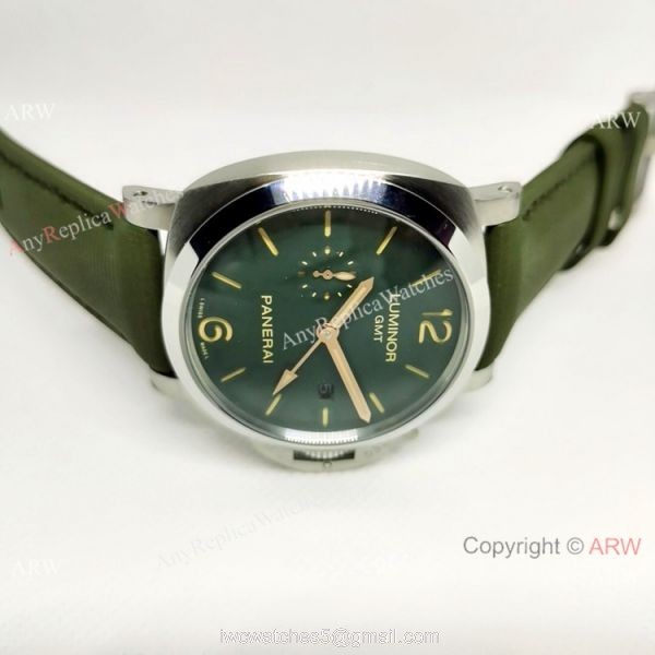 Replica Officine Luminor GMT 44MM Watch Stainless Steel Dark green Dial