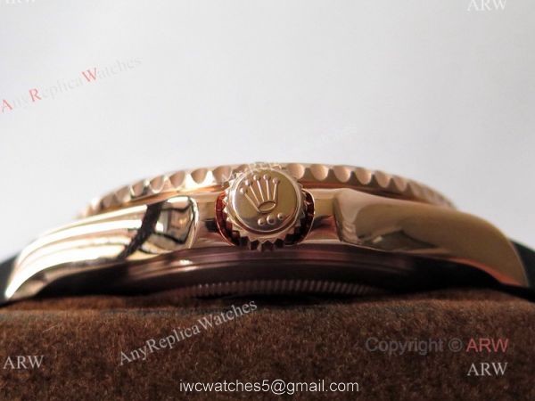 VR Factory Best Replica Rolex Yacht Master Rose Gold Rubber Strap Mens Watch