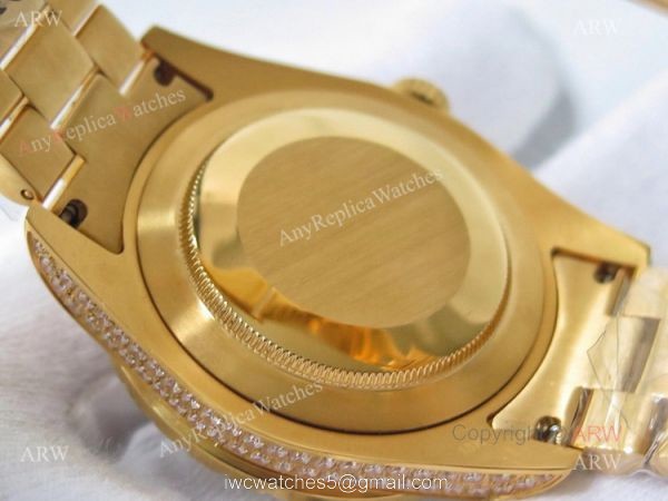 Best Replica Rolex Day-Date 40 Yellow Gold Full Diamond Watch