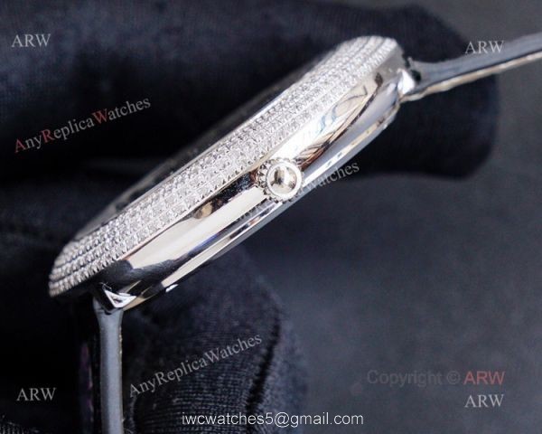 Swiss Grade Cartier Panther Diamonds Cartier Watch Copy Men 44mm