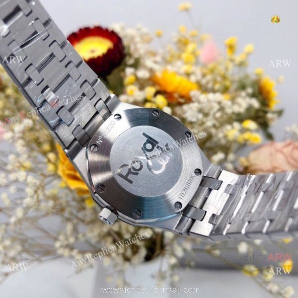 Best Copy Audemars Piguet Royal Oak Red Dial Watch 33mm Women