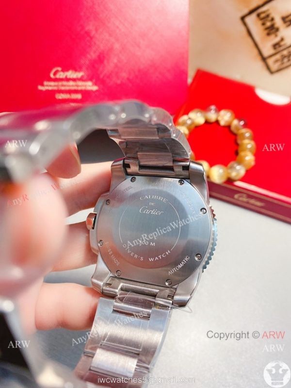 New! Replica Cartier Calibre de Quartz Watches Black Dial Rose Gold