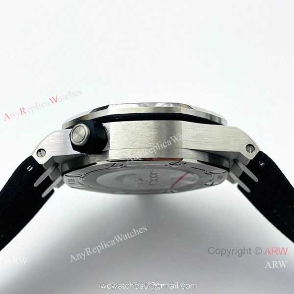 JF Factory Replica Audemars Piguet Divers Swiss 3120 Watch Silver and Black