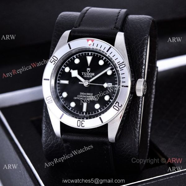 Clone Tudor Heritage Black Bay Automatic Watches Dark Red Bezel Silver Case