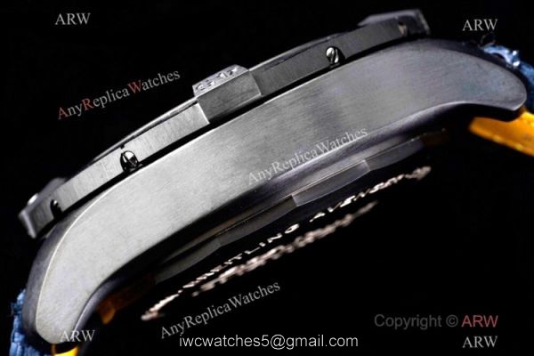 Swiss Copy Breitling Super Avenger II 7750 Black and Blue Dial Watch 2021 New!