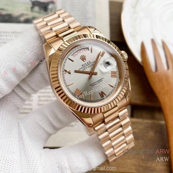 Copy Rolex Day Date 40mm Watches Black Dial Rose Gold Presidential Strap