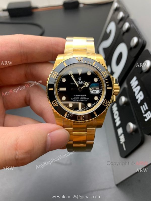 2021 New! VS Factory Swiss 3235 Rolex Submariner Date 41mm Watch Yellow Gold Black Dial 72 Power Reserve