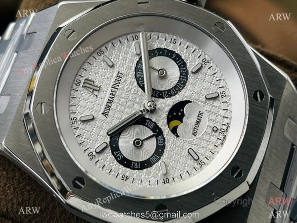 TW factory Swiss Copy Audemars Piguet Annual Calendar Moonphase Watch 41mm Panda Dial