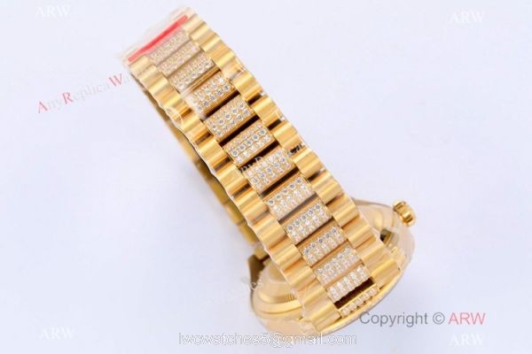 (EW) Swiss 1:1 Copy Rolex DayDate 36mm Watch White Mother Pearl Dial Center Diamond Strap
