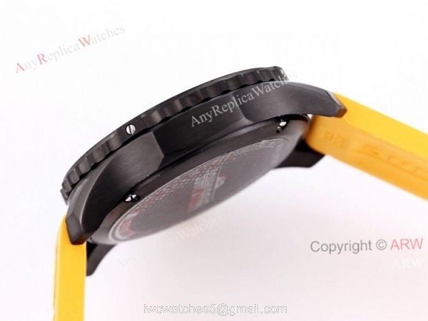 New Breitling Endurance Pro 44mm Review Yellow Rubber Band Quartz Watch Replica