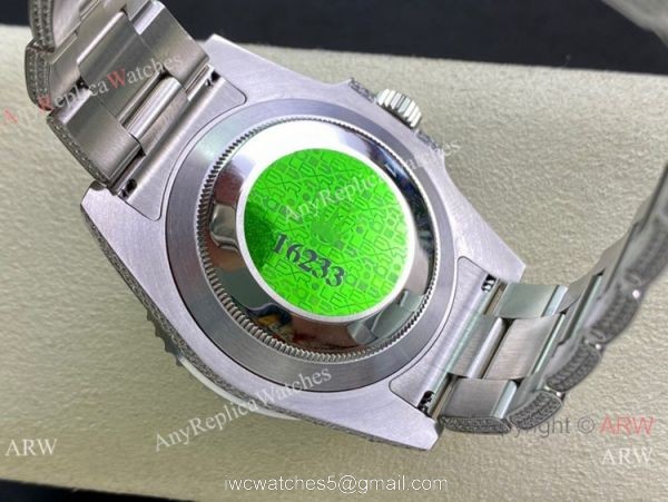 Swiss Replica Rolex Submariner 2836 Iced Out Watch 904L Stainless Steel Green Face 40mm