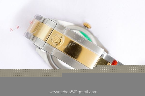 (EW Factory)Swiss Copy Rolex Explorer 36mm EWF 3230 904L Two Tone Black Dial Bracelet