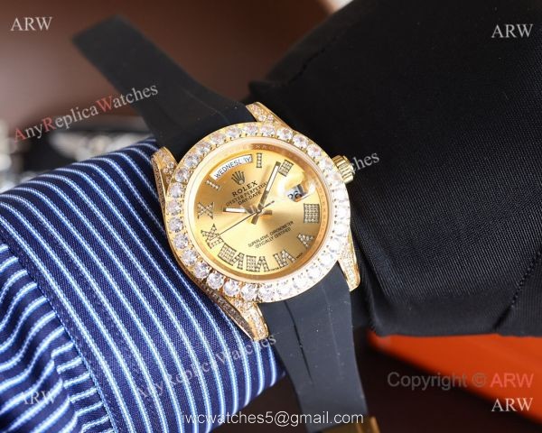 Replica Rolex Day-Date Diamond Gold Bezel Black Face 40 MM Watch