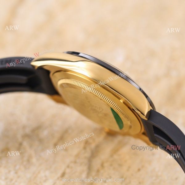 Replica V3 Rolex Daytona Black Face Gold Case Ceramic bezel Man Watch