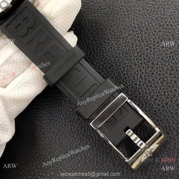 Grade AAA Clone Breitling Avenger Chronograph 43 A7750 Watch Black Rubber Band