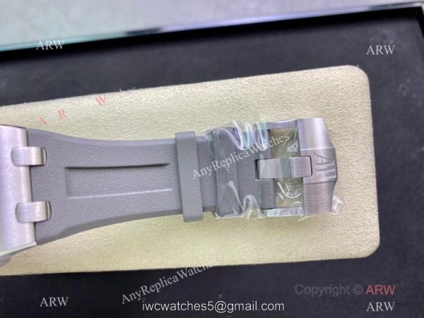 Swiss Copy Audemars Piguet Royal Oak Offshore Diver 15720st Gray Dial 42mm