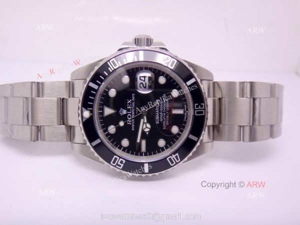 Replica Rolex Stainless Steel Black Face Mens Submariner Watch 16610 Replica Rolex Stainless Steel Black Face Mens Submariner Watch 16610