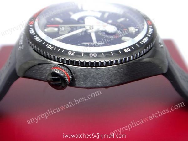 TAG Heuer Grand Carrera Calibre 36 Fiyat Black rubber Strap Watch TAG Heuer Grand Carrera Calibre 36 Fiyat Black rubber Strap Watch