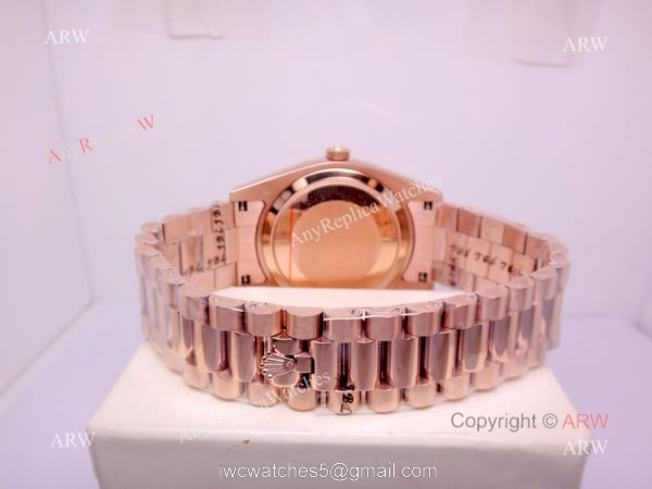 AAA Replica Rolex Day-Date Chocolate Face Watch New 40mm Case AAA Replica Rolex Day-Date Chocolate Face Watch New 40mm Case