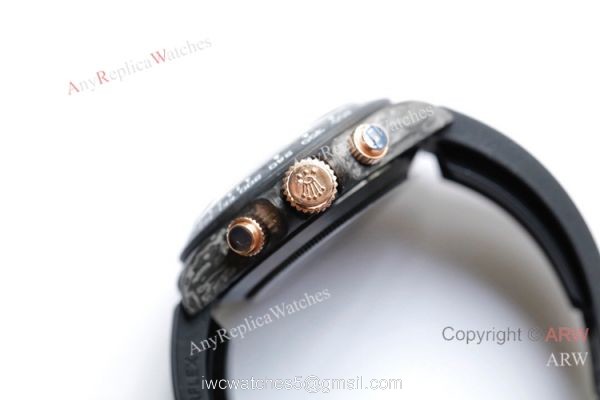 Swiss Grade 1 Replica Rolex Daytona Rubber Band Carbon Fiber Watch Swiss Grade 1 Replica Rolex Daytona Rubber Band Carbon Fiber Watch