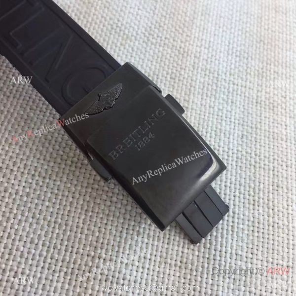 Copy Breitling Chronomat B01 Black Case RUBBER Strap Men Watch Copy Breitling Chronomat B01 Black Case RUBBER Strap Men Watch