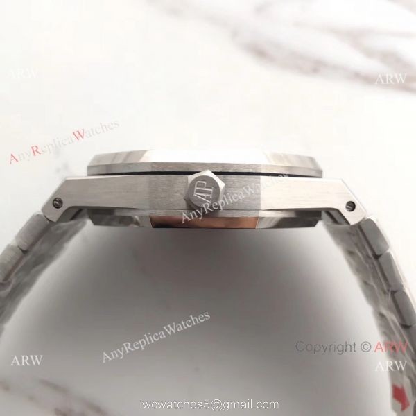 JH Audemars Piguet Extra Thin Royal Oak Watch Stainless Steel Diamond Bezel JH Audemars Piguet Extra Thin Royal Oak Watch Stainless Steel Diamond Bezel