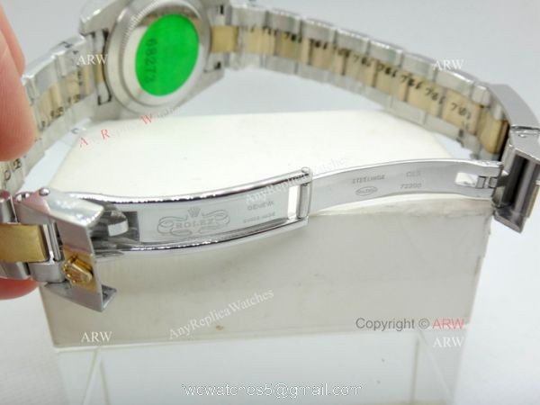 High Quality Rolex GMT Master Two Tone Case Black Dial Ladys Watch High Quality Rolex GMT Master Two Tone Case Black Dial Ladys Watch