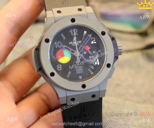 Replica Hublot Big Bang Chrono 45mm Watch Black Rubber Strap Replica Hublot Big Bang Chrono 45mm Watch Black Rubber Strap
