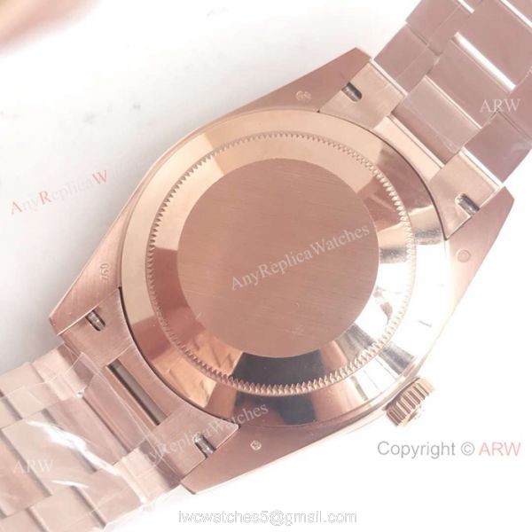 Swiss 2836 DayDate II Rolex Presidential 41mm Replica Watch Rose Gold Silver Dial Swiss 2836 DayDate II Rolex Presidential 41mm Replica Watch Rose Gold Silver Dial