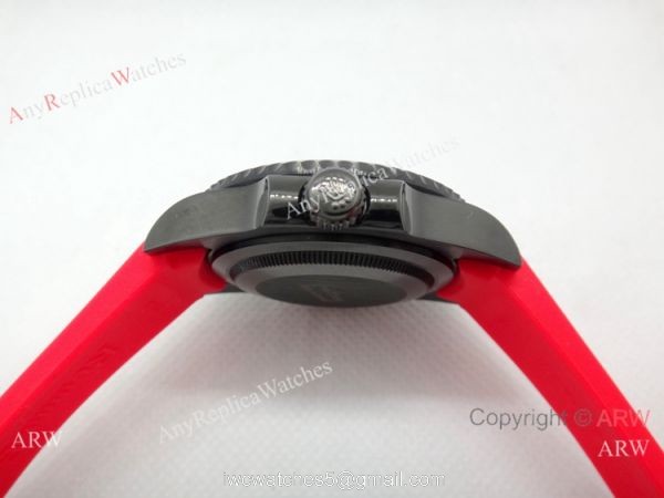 Rolex Supreme limited edition Red Rubber Strap Copy Watch 40mm Rolex Supreme limited edition Red Rubber Strap Copy Watch 40mm