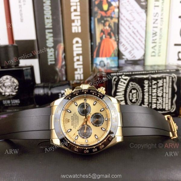 Yellow Gold Rolex Daytona Rubber Strap Replica Watch Mens 40mm Yellow Gold Rolex Daytona Rubber Strap Replica Watch Mens 40mm