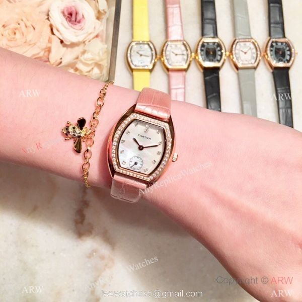 New Style Cartier Ladies Watch Gold Case White MOP Dial New Style Cartier Ladies Watch Gold Case White MOP Dial