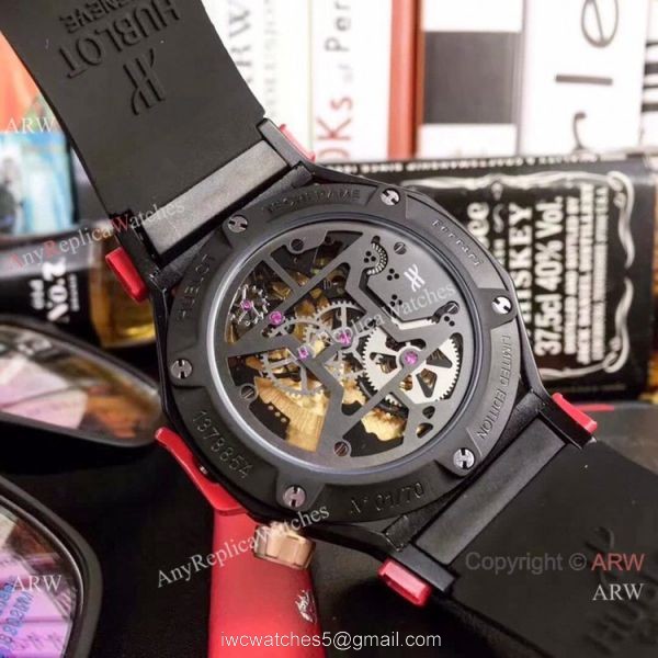 Replica Hublot Techframe Ferrari Tourbillon Watch Red Rubber Strap 43mm Replica Hublot Techframe Ferrari Tourbillon Watch Red Rubber Strap 43mm