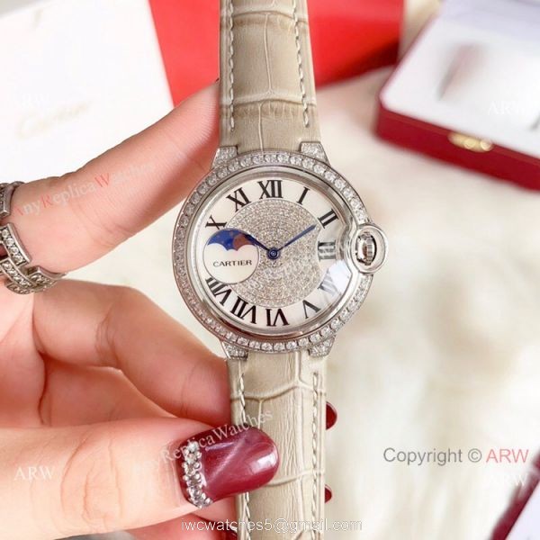 Ballon Bleu de Cartier 36mm Replica Watches Gold Diamond Green Leather Band Ballon Bleu de Cartier 36mm Replica Watches Gold Diamond Green Leather Band
