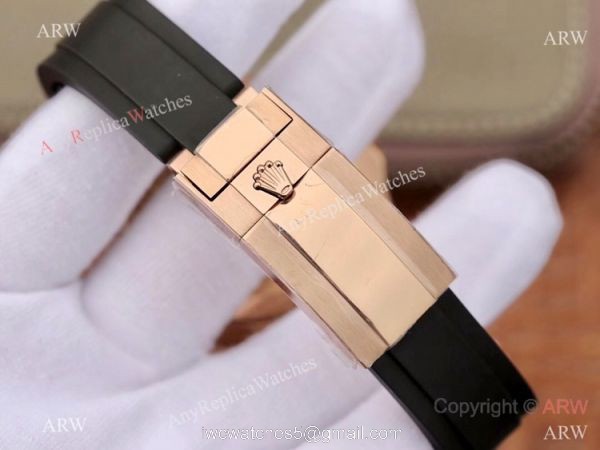 Swiss Grade Rolex Rose Gold Yachtmaster Replica Watch Diamond Face Swiss Grade Rolex Rose Gold Yachtmaster Replica Watch Diamond Face