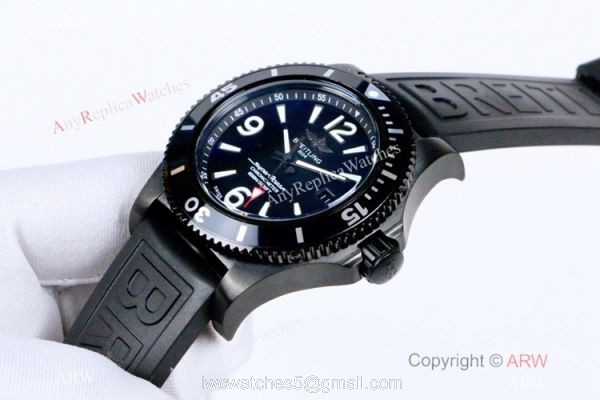 New Fake Breitling Superocean II Blacksteel Rubber Strap Watches New Fake Breitling Superocean II Blacksteel Rubber Strap Watches